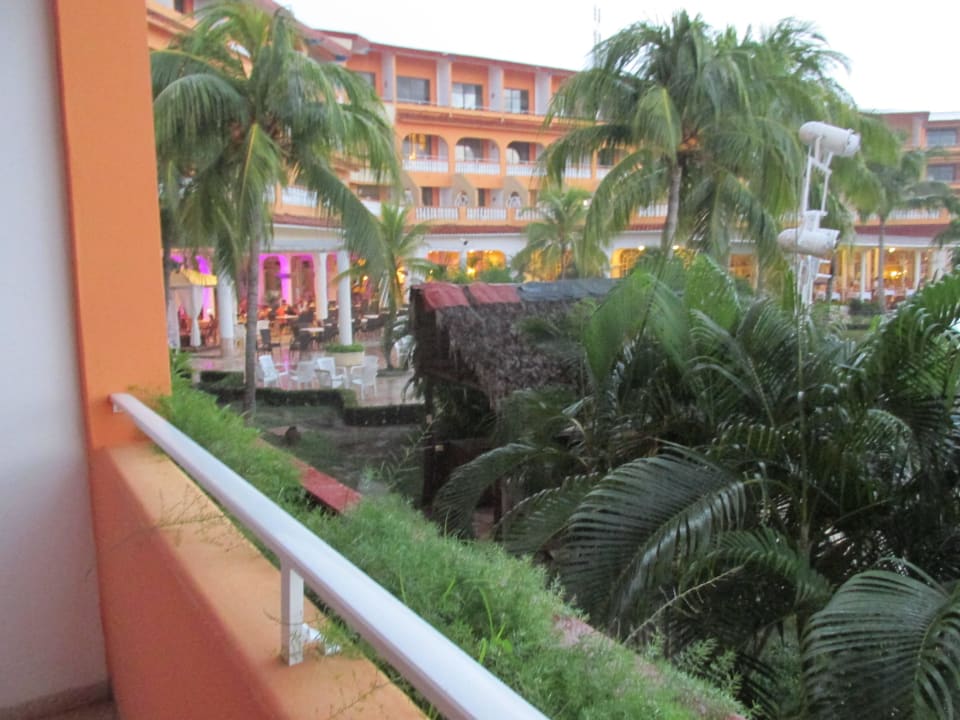 Etwas Regen Sol Rio De Luna y Mares