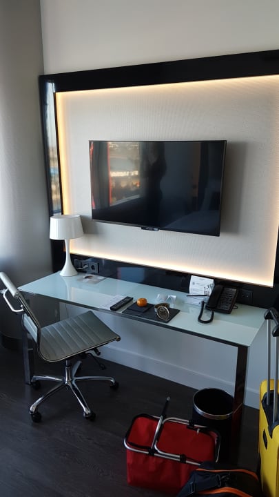 Zimmer INNSiDE by Meliá Düsseldorf Hafen