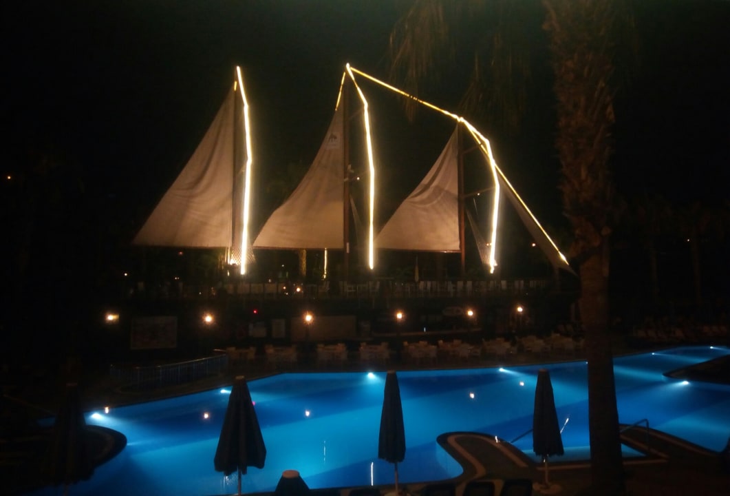 Pool Can Garden Resort