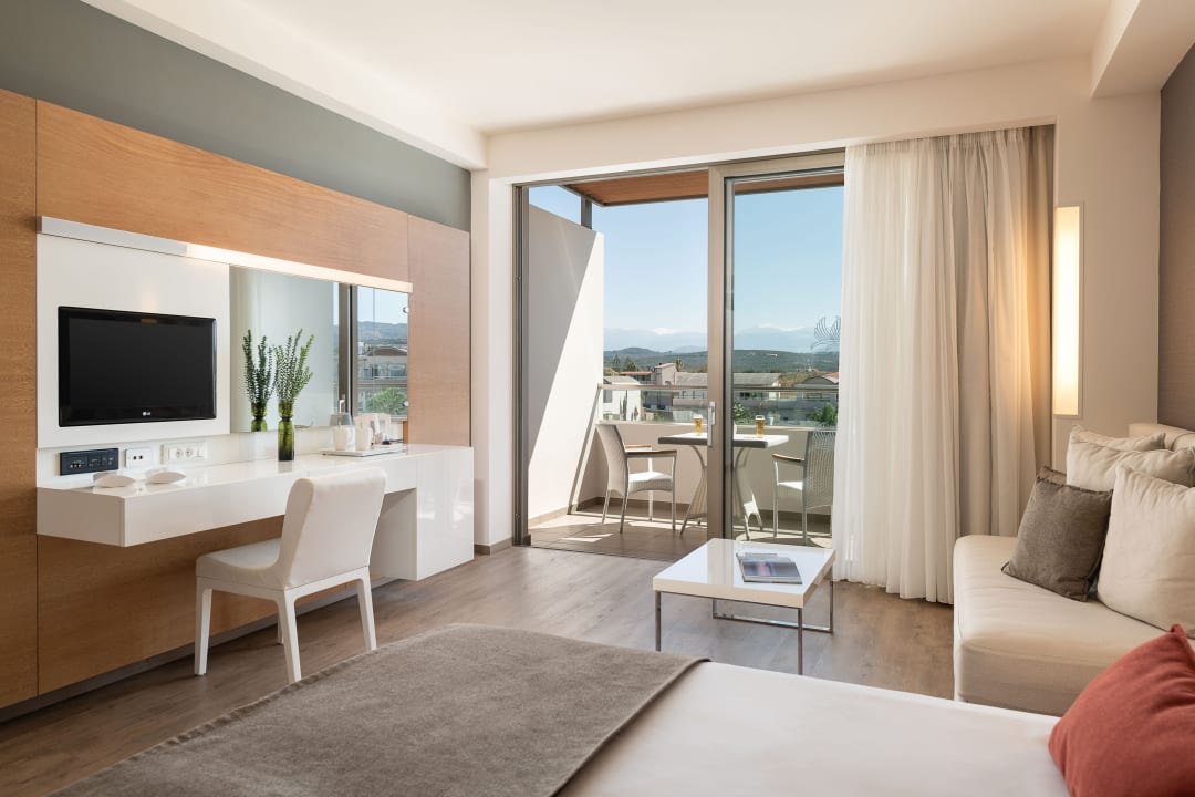 Zimmer Avra Imperial Hotel