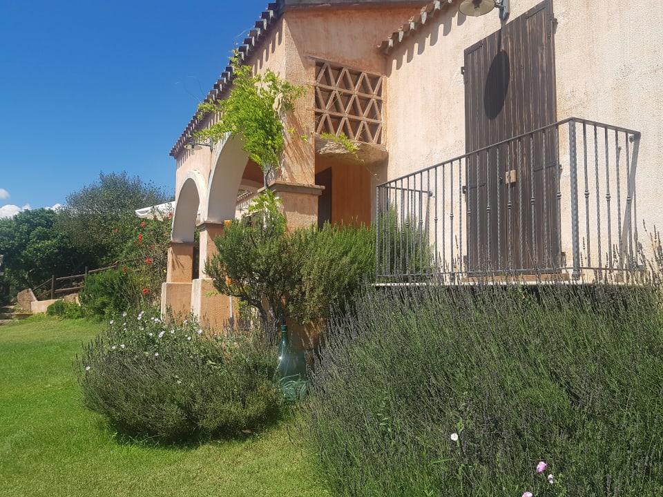 Außenansicht B&B Nurazzolas