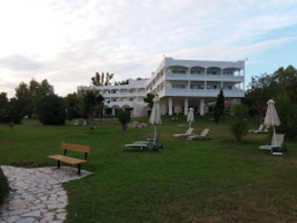 Gartenanlage Domes Aulūs Zante, Autograph Collection