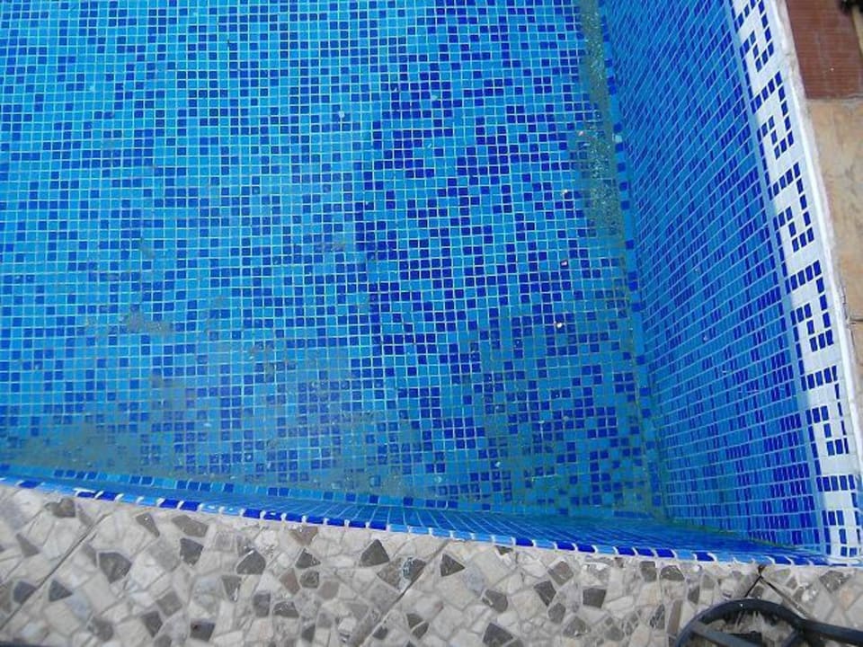 Pool Imperial Palace Hotel