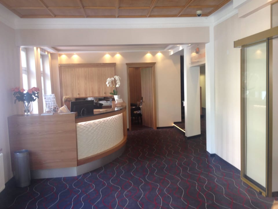 Rezeption Hotel Am Strand