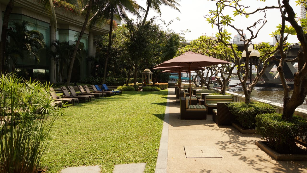 Krungthep Wing Shangri-La Hotel, Bangkok