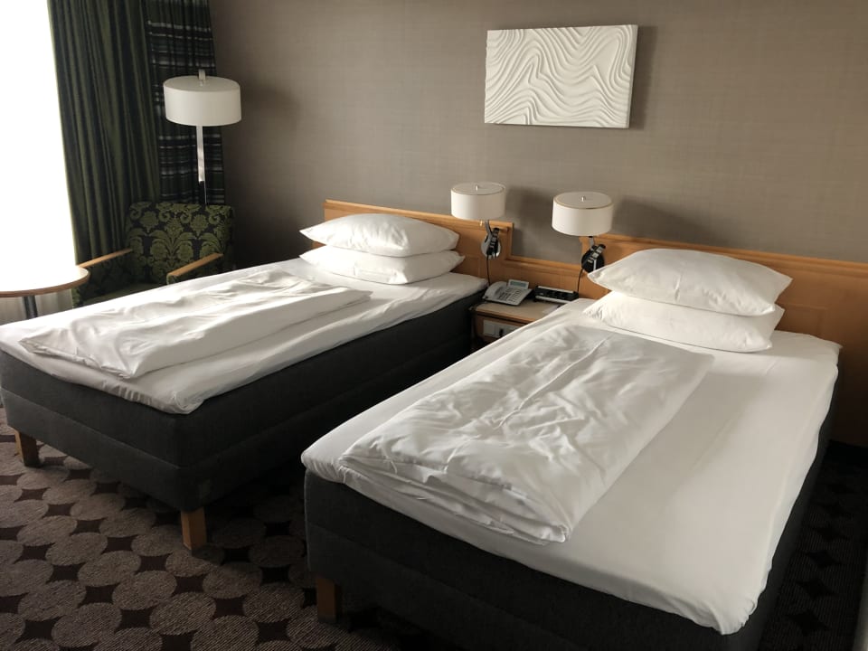 Zimmer Mövenpick Hotel Nürnberg Airport