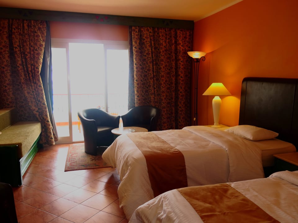 Unser Zimmer mit Meerblick  Arabia Azur Resort