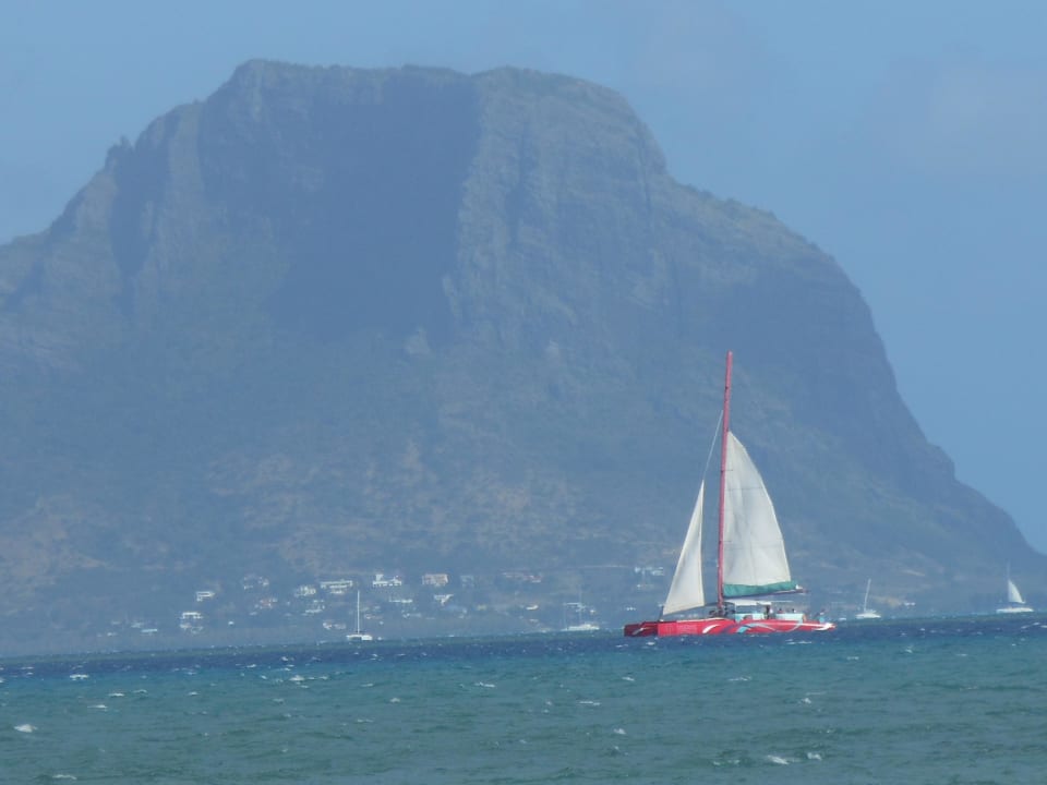 Blick vom Strand  Hotel La Mariposa