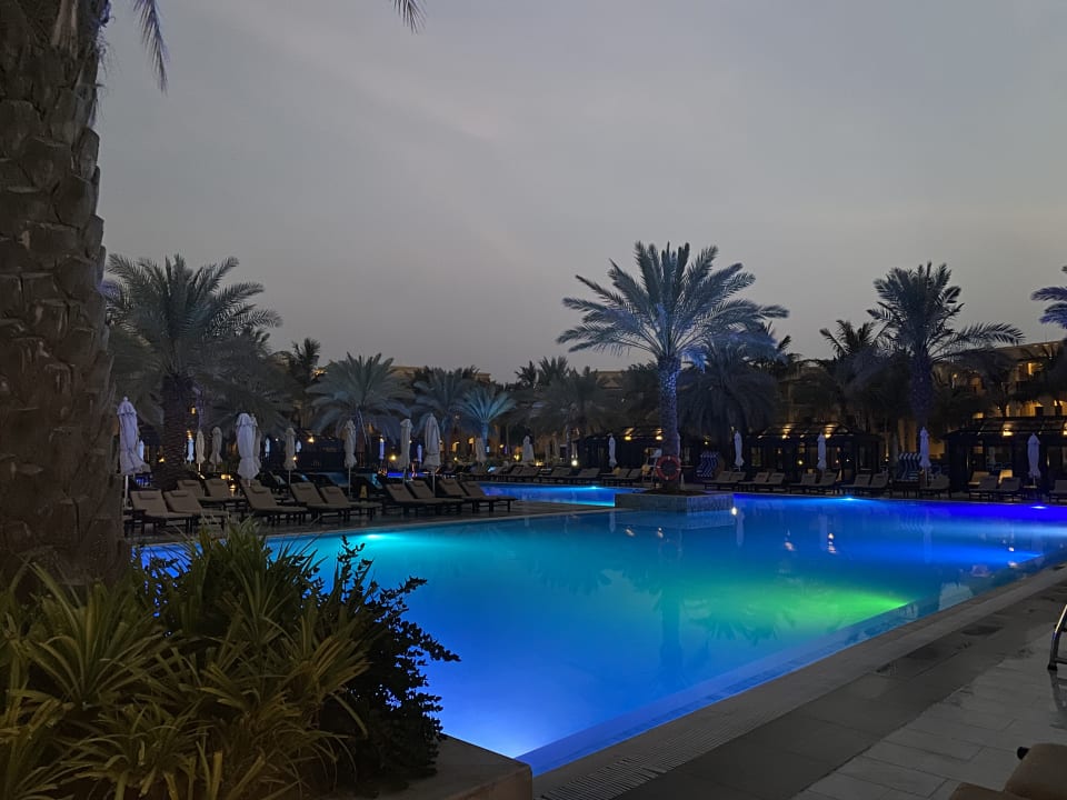 Pool DoubleTree by Hilton Resort & Spa Marjan Island