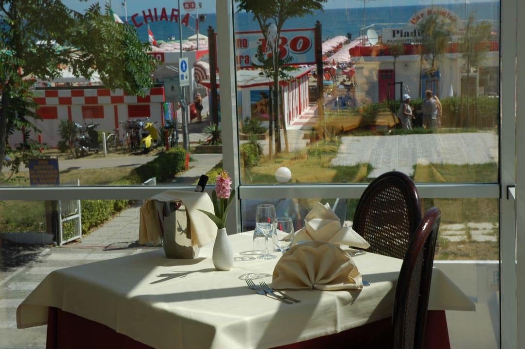 Hotel Regina Rimini Vacanze Rimini Urlaub  Hotel Regina