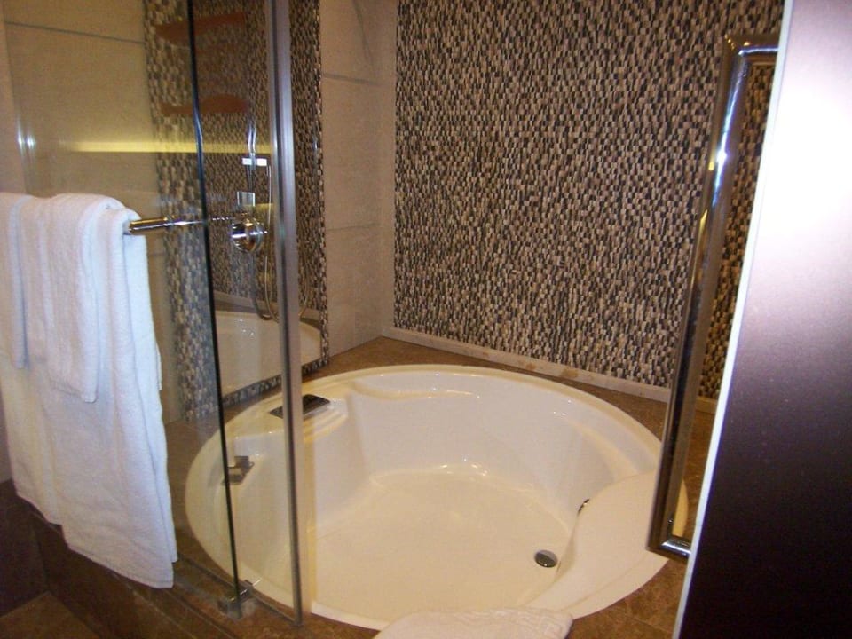 Dusche Hotel Harbour Grand Hong Kong