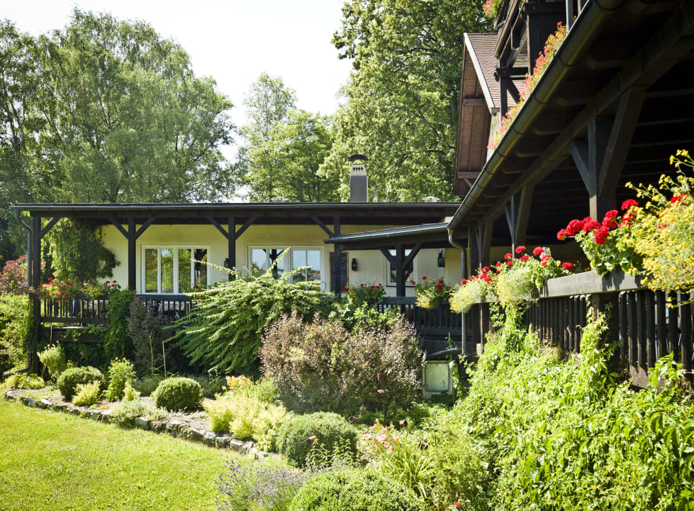 Gartenanlage Hotel Zur Waldbahn