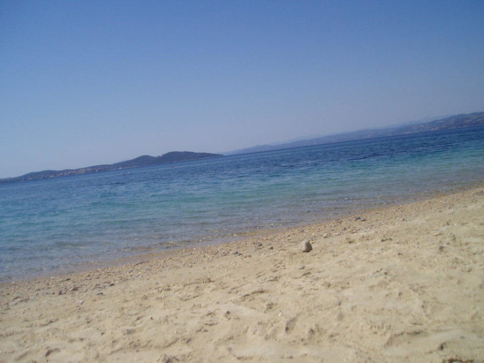 Hotel-Strand Akrathos Beach Hotel