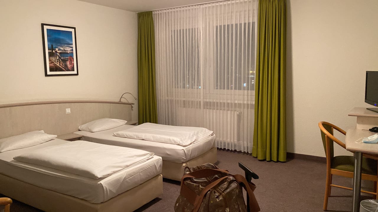 Zimmer Hotel Panorama Inn und Boardinghaus