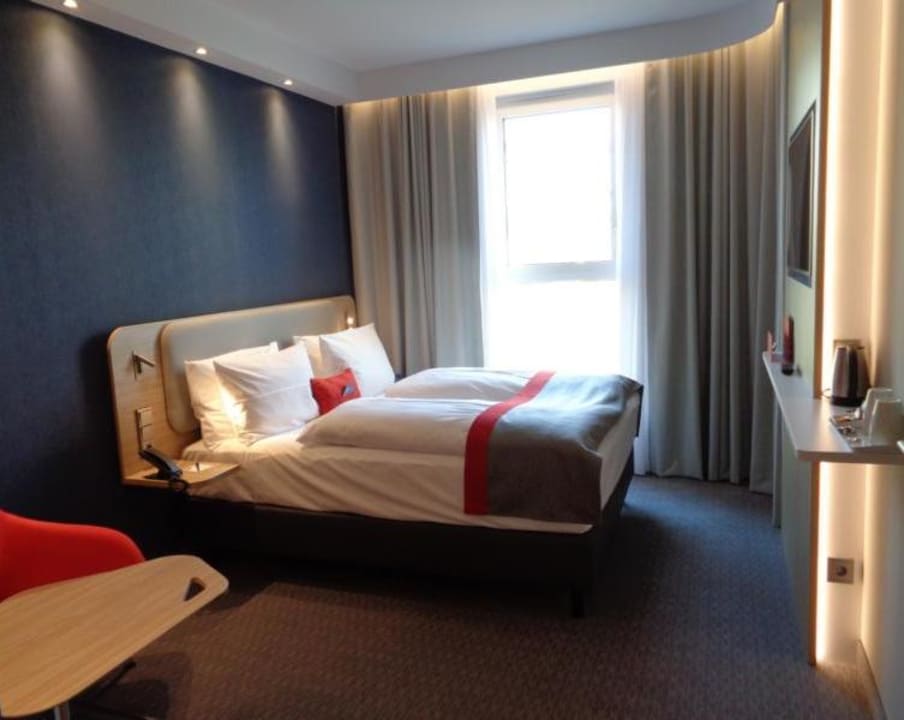 Zimmer Holiday Inn Express Frankfurt Airport - Raunheim by IHG