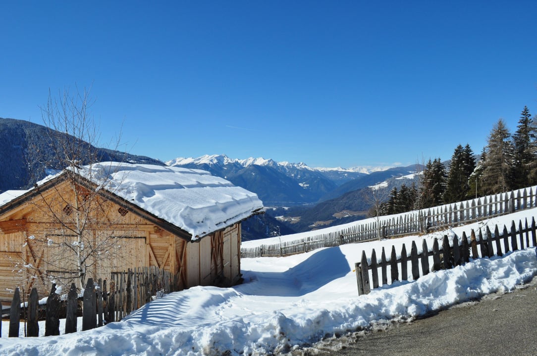 Winter vom Kompaterhof aus gesehen Hotel Kompatscherhof