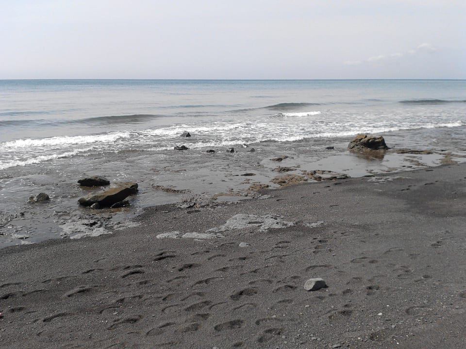 Strand mit Steinen R2 Bahía Playa Design Hotel & Spa - Adults Only