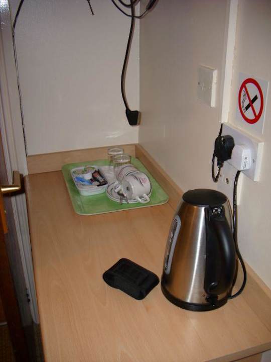 Hospitality Tray Westlynne Hotel