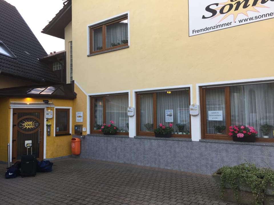 Außenansicht Gästehaus Sonne