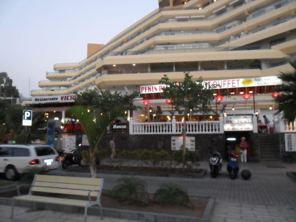 Restaurants vor dem Hotel HOVIMA Santa Maria