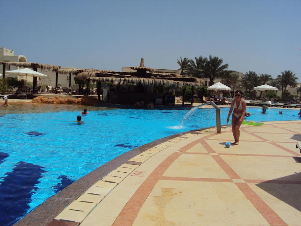 Бассейн Regency Plaza Aqua Park & Spa