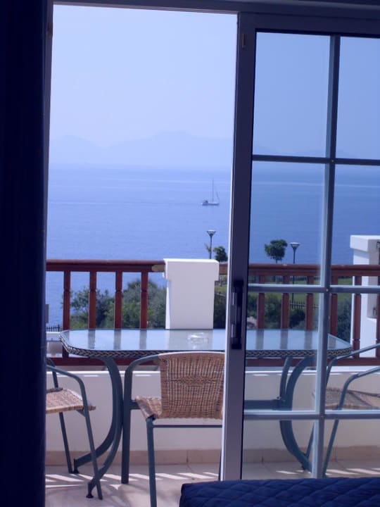 Zimmerausblick Dimitra Beach Hotel & Suites