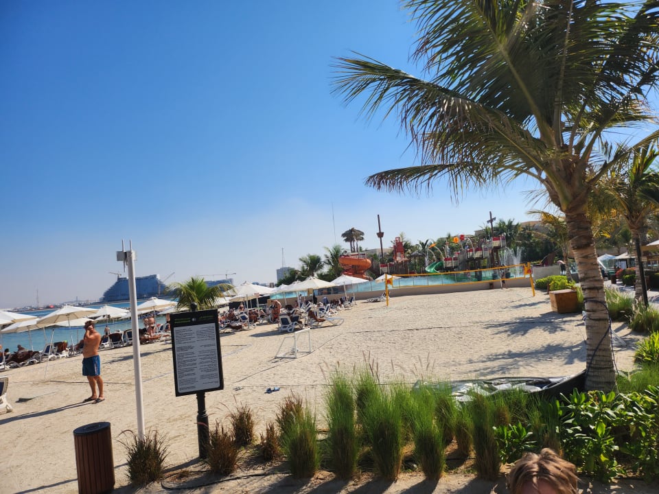 Strand DoubleTree by Hilton Resort & Spa Marjan Island