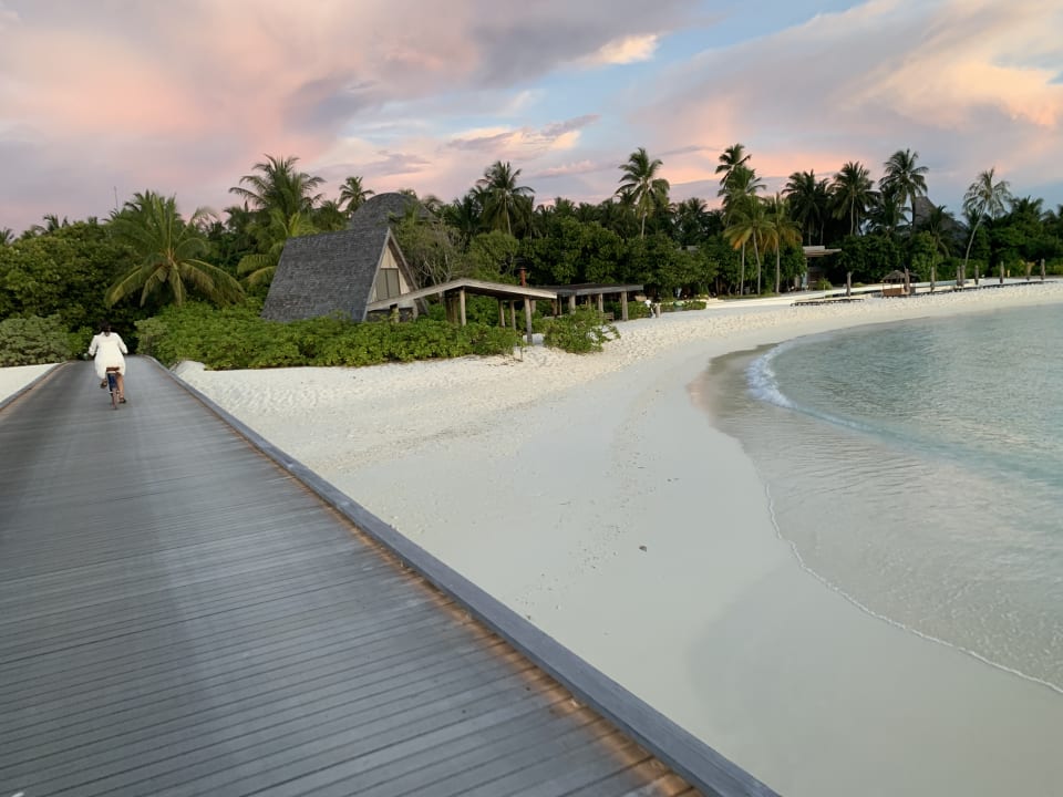 Strand The St. Regis Maldives Vommuli Resort