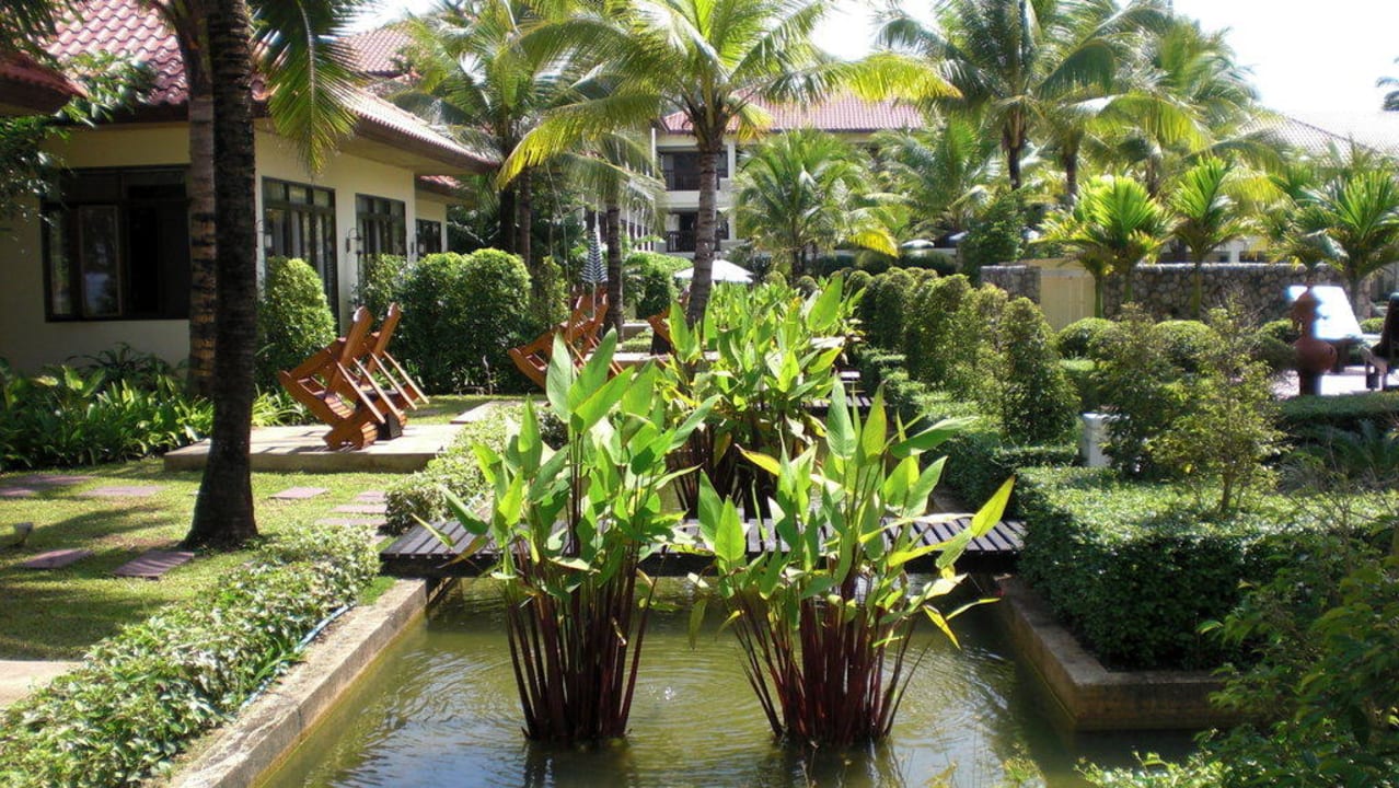 Gartenanlage The Briza Beach Resort Khaolak