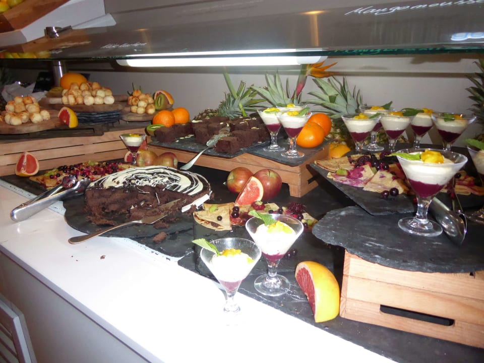 Nachtisch-Büffet allsun App.-Hotel Orquidea Playa
