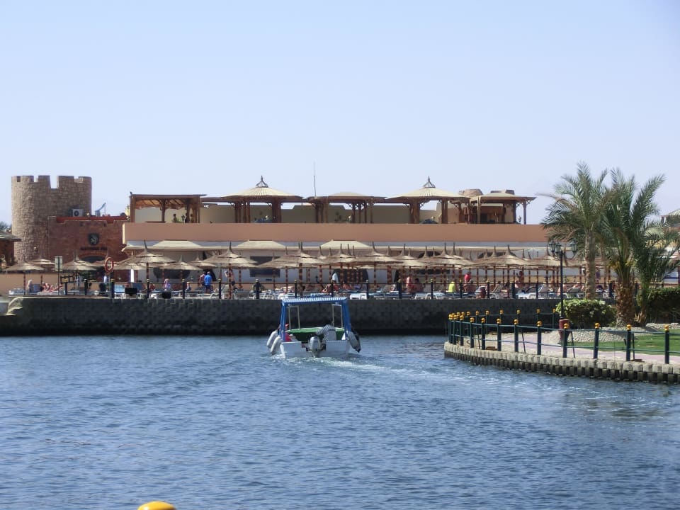 Lagune mit Haupthaus Pickalbatros Dana Beach Resort - Hurghada