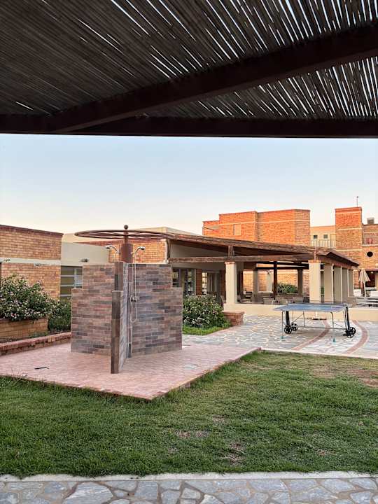 Pool Bella Beach Hotel