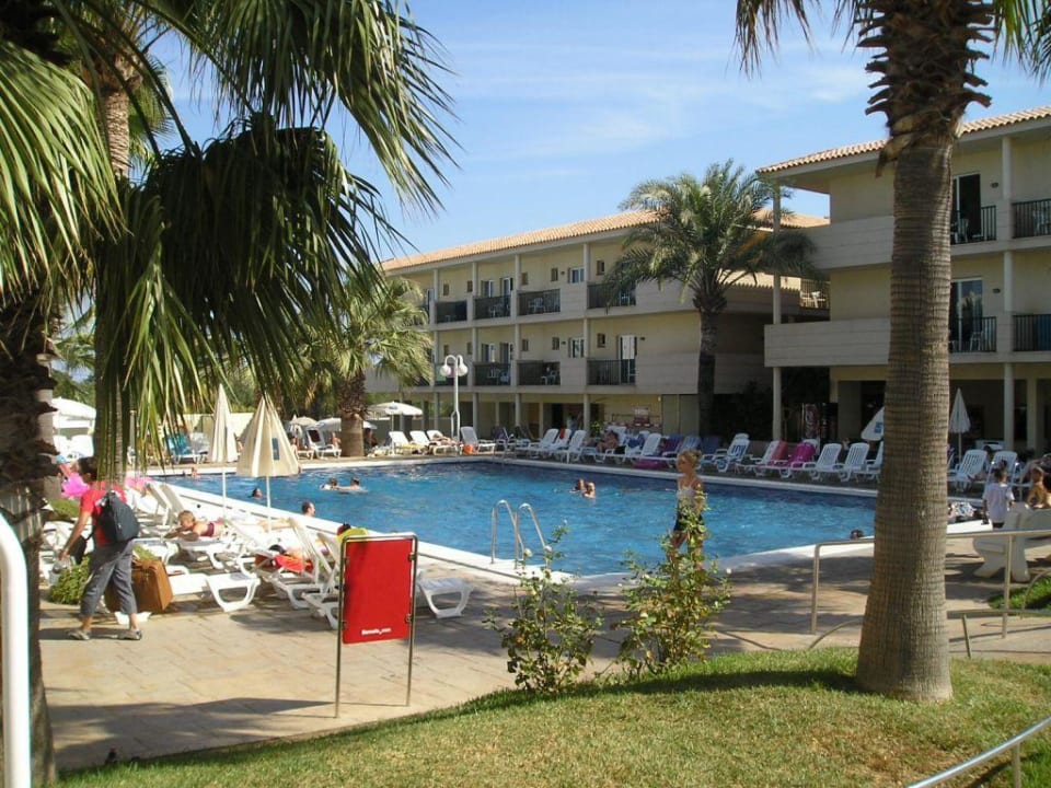 1. von 3-Pools Occidental Ibiza