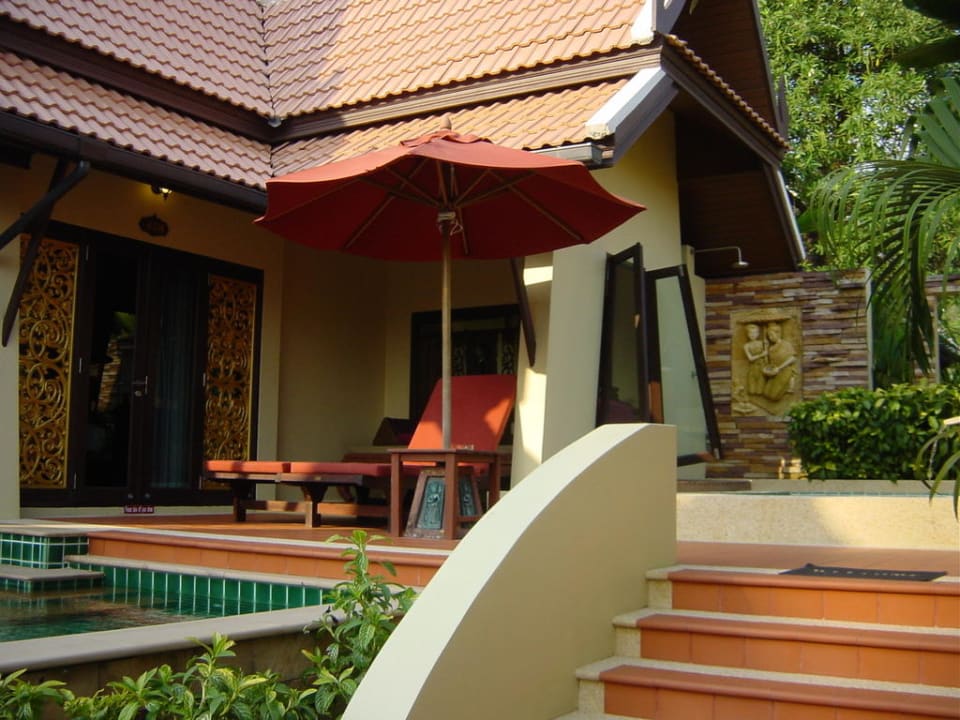 Blick vom Aufgang Richtung Poolvilla  Koh Chang Paradise Resort & Spa