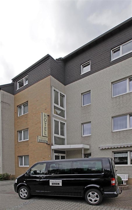 Außenansicht Airport Hotel Karsten