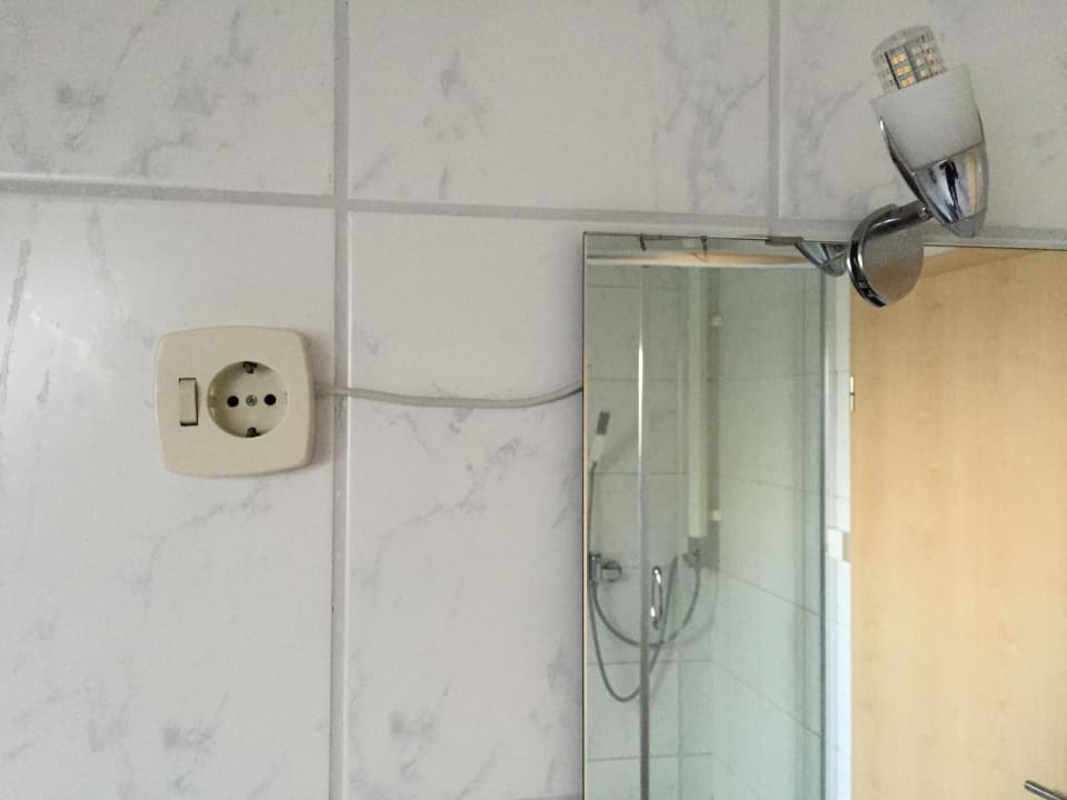 Licht am Spiegel Hotel Heppenheimer Hof