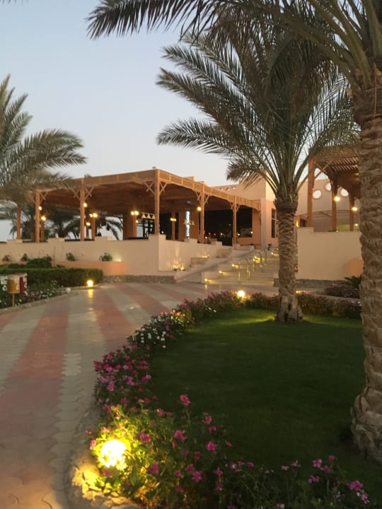 Garten Three Corners Sea Beach Resort