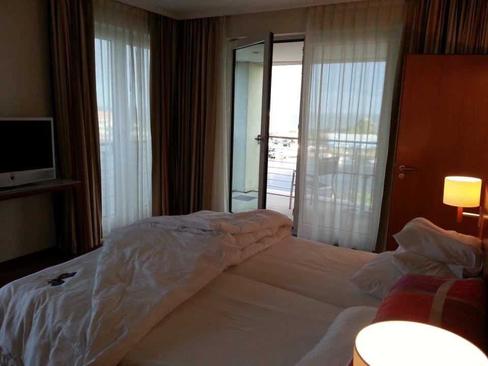 Schlafzimmer ATLANTIC Hotel Wilhelmshaven