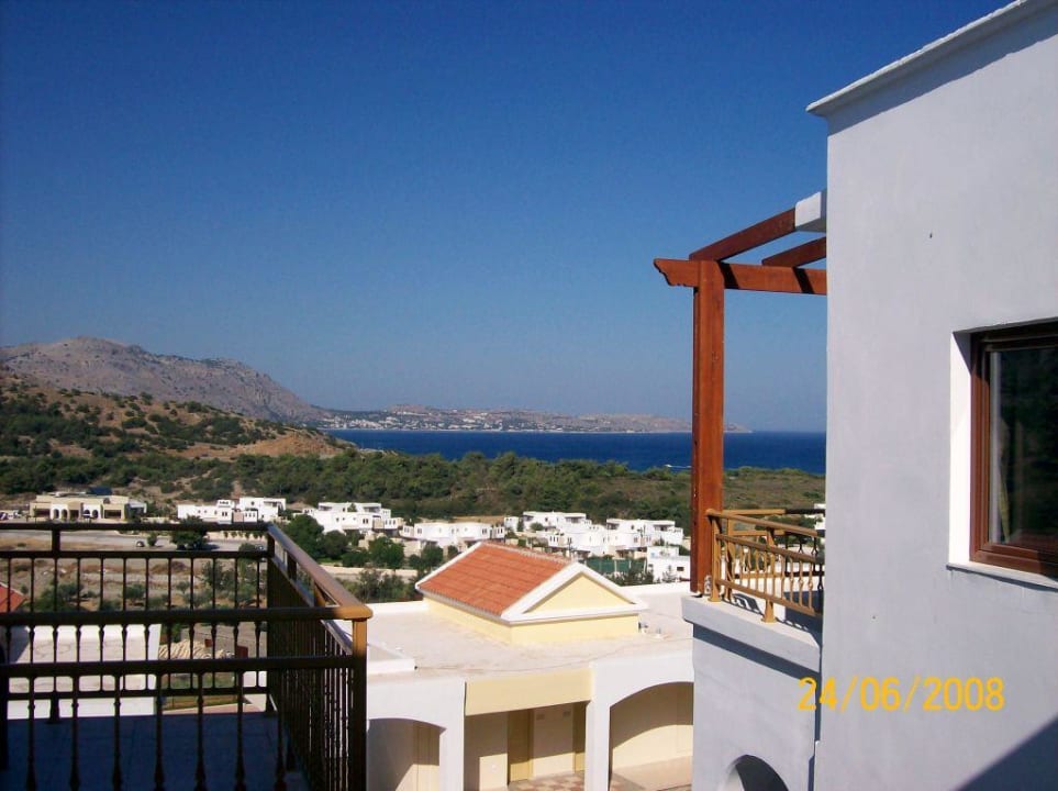 Blick Lindos Imperial Resort & Spa