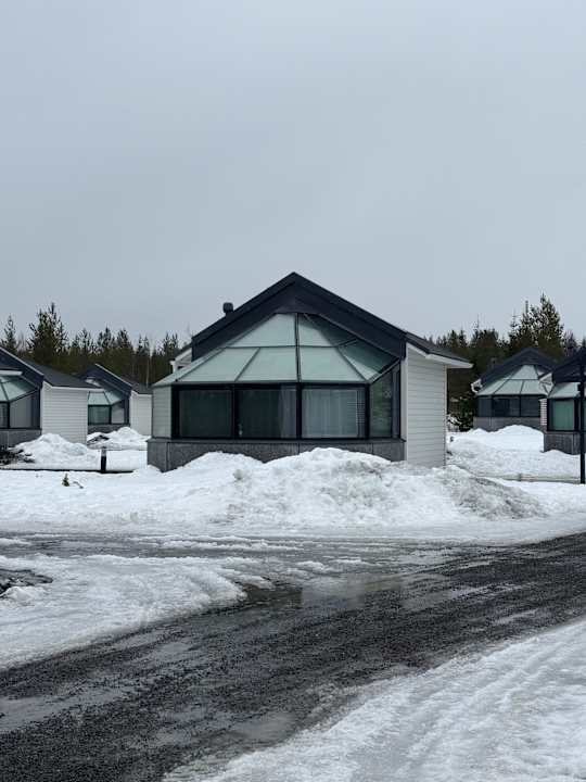Außenansicht Santa's Igloos Arctic Circle