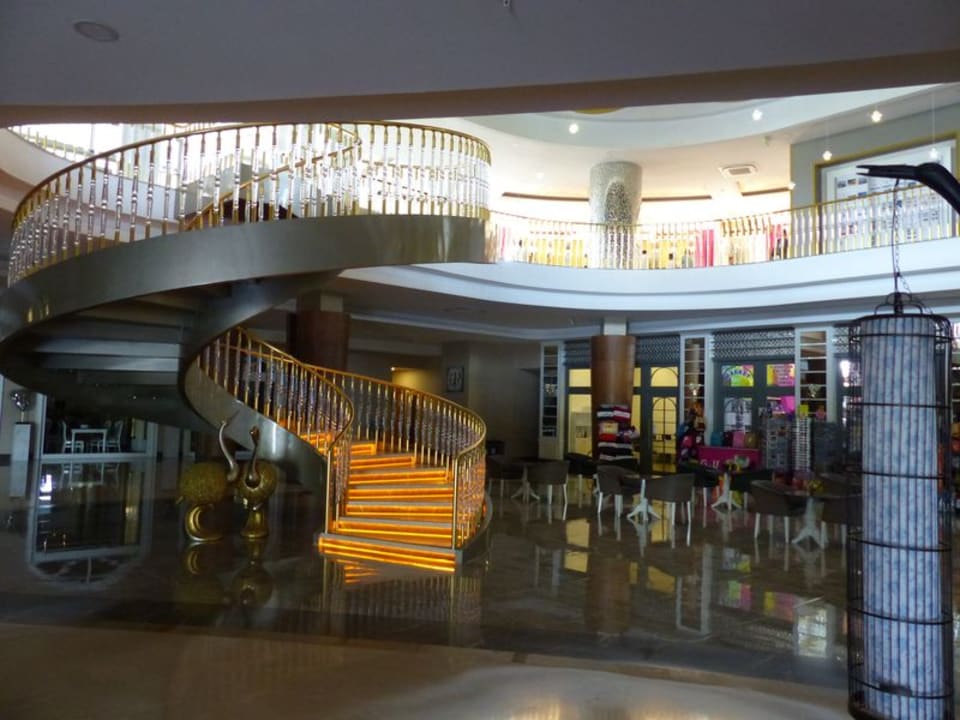 Untergeschoss Lobby Dream World Aqua Hotel