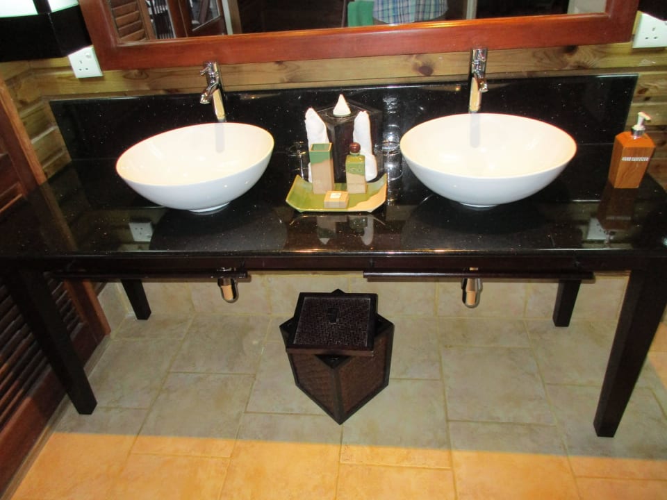 Bad Sangu Water Villa Kuredu Island Resort & Spa