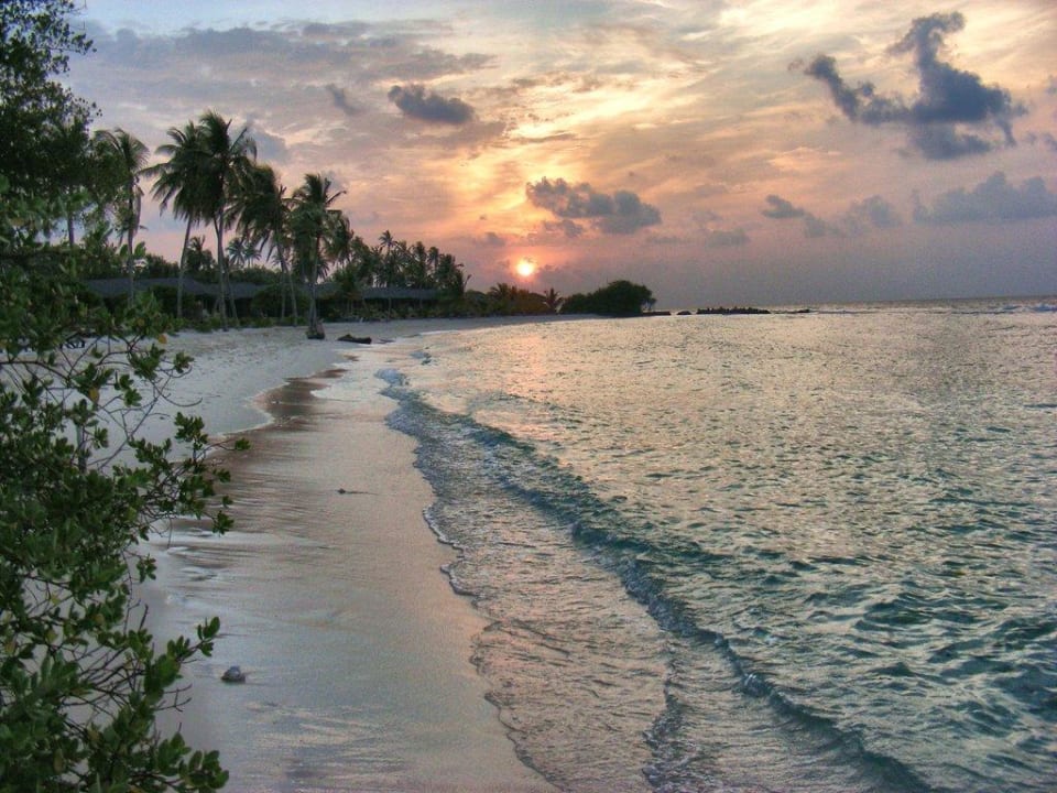 Nordseite Sonnenuntergang Kuredu Island Resort & Spa