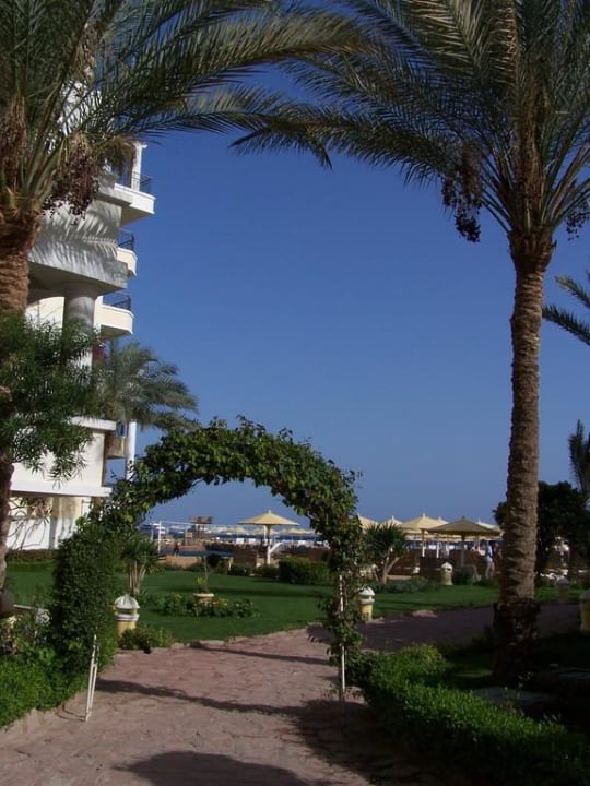 Pláž SUNRISE Holidays Resort (Adults Only)