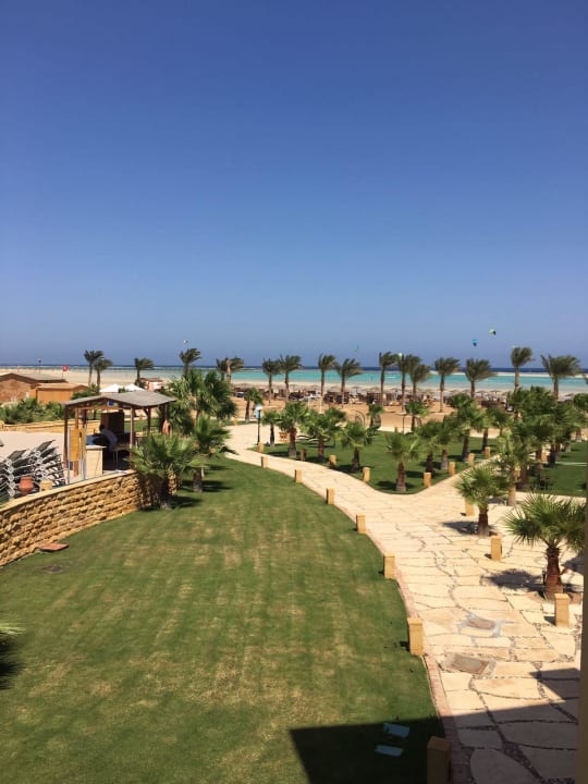 Blick zum Strand vom Zimmer Casa Mare Resort