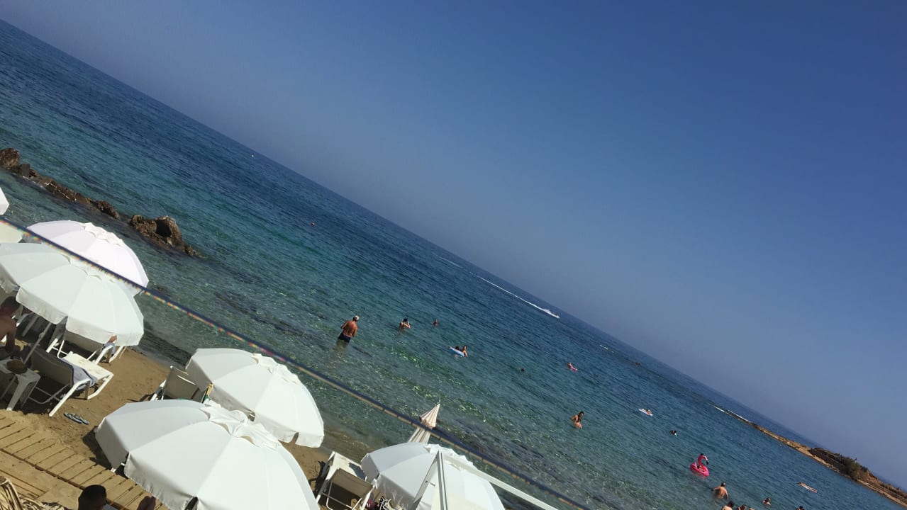 Strand Enorme Ammos Beach Resort