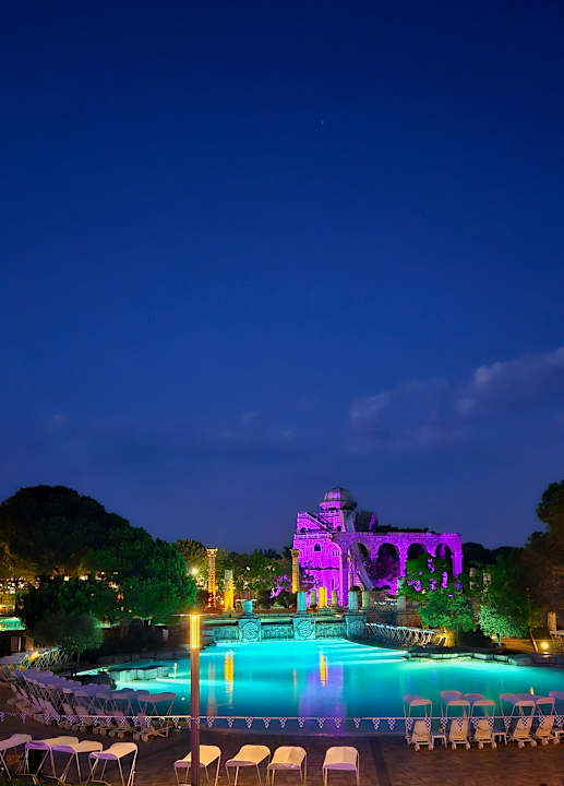 Pool Xanadu Resort Hotel