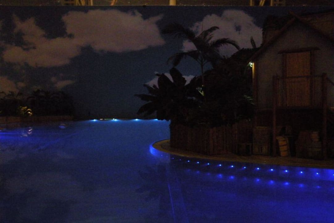 Die Südsee bei Nacht Tropical Islands Resort