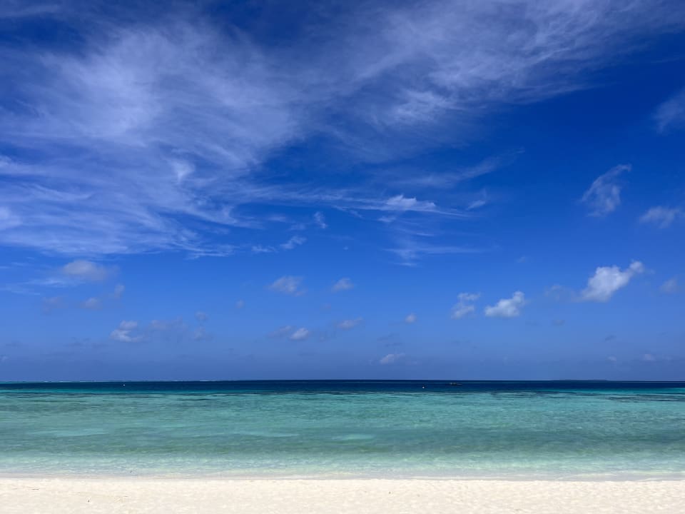 Strand Constance Moofushi Maldives