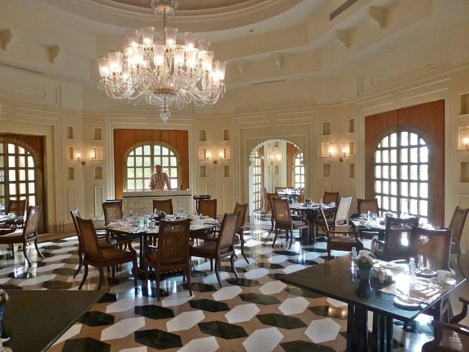 Frühstück im Suryamahal  The Oberoi Udaivilas Udaipur